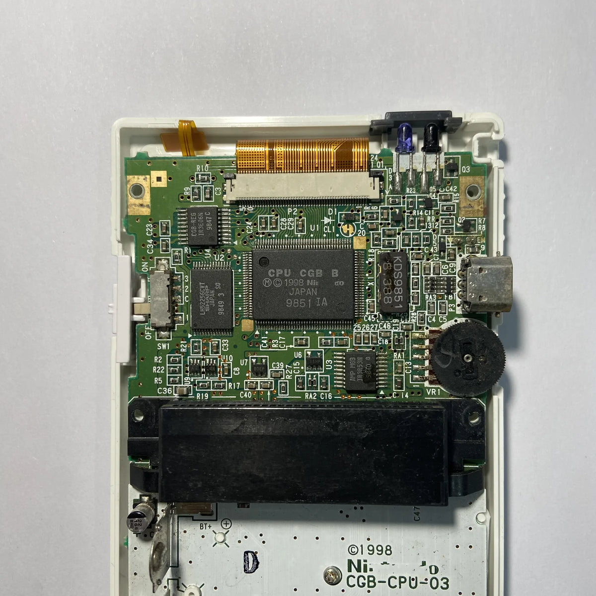 2.2 Inches GBC LCD High Brightness LCD Screen For Gameboy Color GBC, Plug And Play Without Welding And Shell Cutting. Game console repair parts