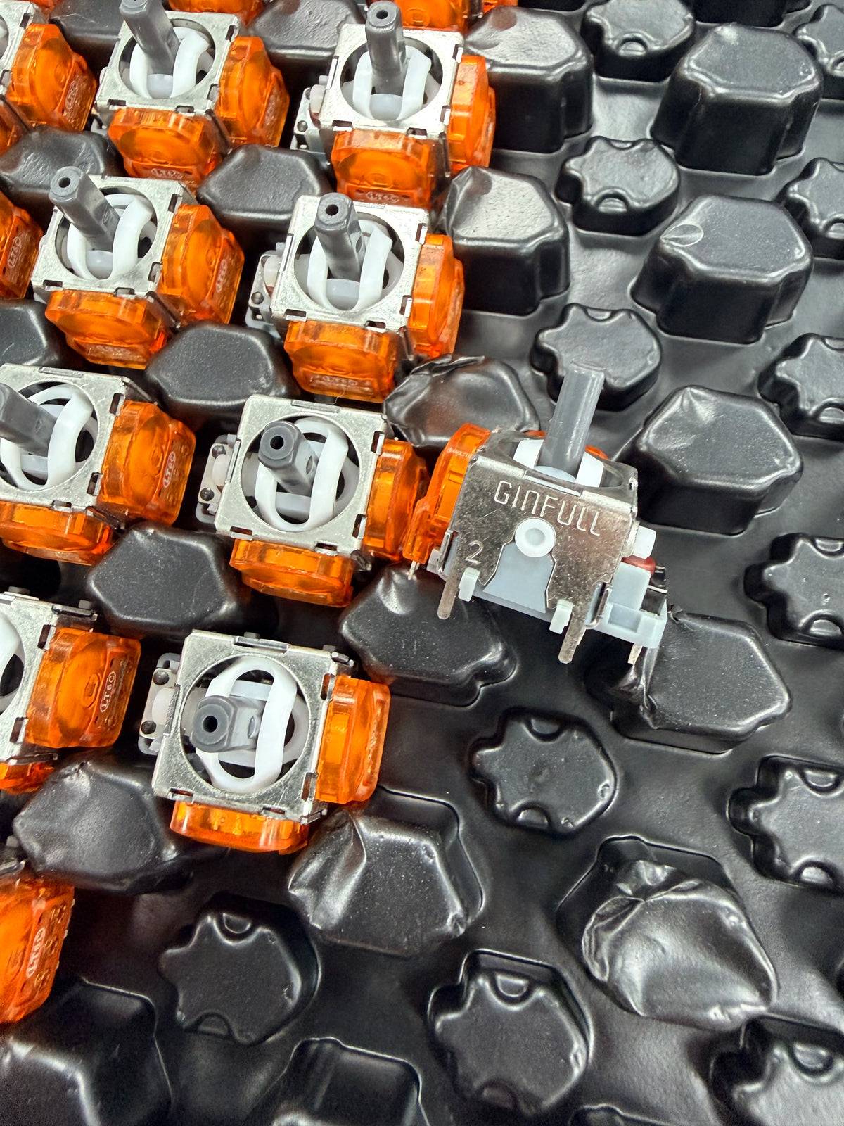 50/100PCS GINFULL TMR Electromagnetic Joystick Thumb Stick Replacement for PS5 Gamepad TMR Sensor 3D Analog Joystick Cap Cover  Game console repair parts