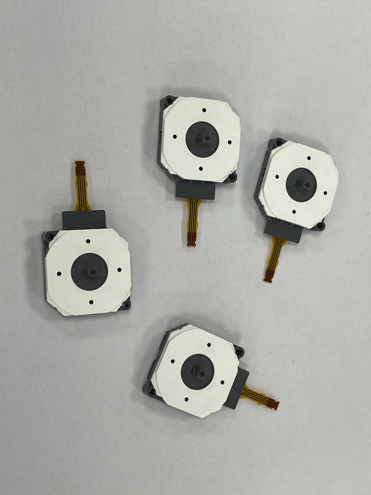 1-2PCS Replacement C Stick Joystick for New 3DS LL 2DS XL Controller 3D Analog Sensor Module for 3DS 3DSXL 3DSL Thumb Sticks Game console repair parts