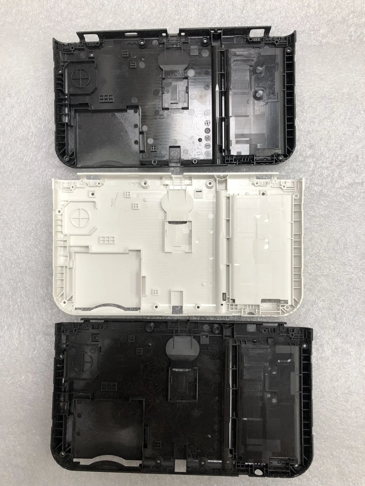 1 Piece Original for NEW 3DS XL LL 2015 Black/White/Gray/Red Colors Original Battery Cover Housing Shell Case Back Cover Plate Game console repair parts