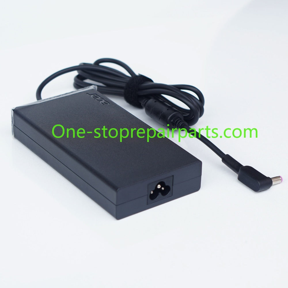 AC Power Adapter Charger for ACER 135W 135W 19V 7.1A 6.92A 5.5*1.7mm 5.5*2.5mm N17C1 PA-1131-16