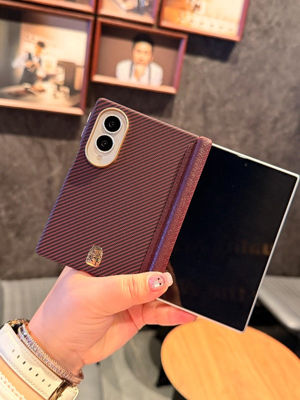 Magnetic suction [Kevlar pattern] suitable for Samsung ZFold8 Ultra folding mobile phone case galaxy zfold8ultra heart world carbon fiber pattern double central axis all-inclusive anti-drop protective case Phone accessories