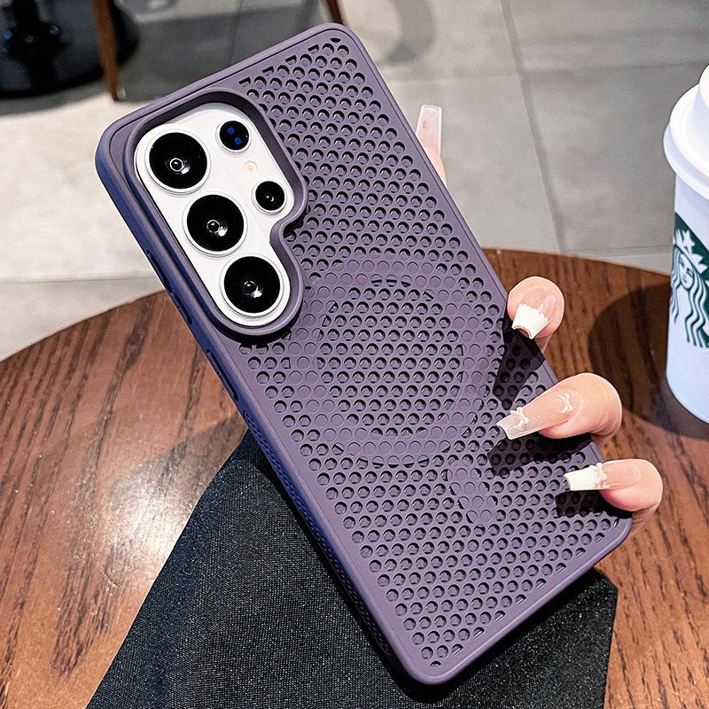Heat dissipation magnetic suction for Samsung S26ultra mobile phone case New S26 + large area honeycomb mesh heat dissipation magnetic suction protective case S25ultra all-inclusive anti-drop male and female cases Phone accessories