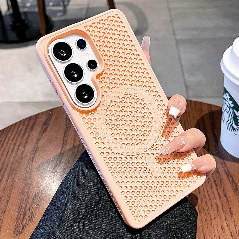 Heat dissipation magnetic suction for Samsung S26ultra mobile phone case New S26 + large area honeycomb mesh heat dissipation magnetic suction protective case S25ultra all-inclusive anti-drop male and female cases Phone accessories